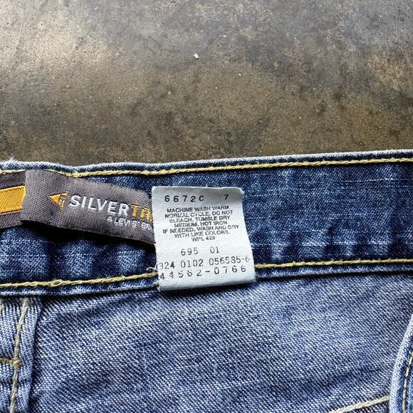 Crazy‎ Vintage Baggy Wide Leg Levis Silver Tab Jeans - Picture 8 of 8